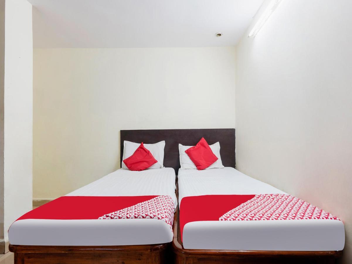 Spot On Hotel Supriya Vijayawada Ngoại thất bức ảnh